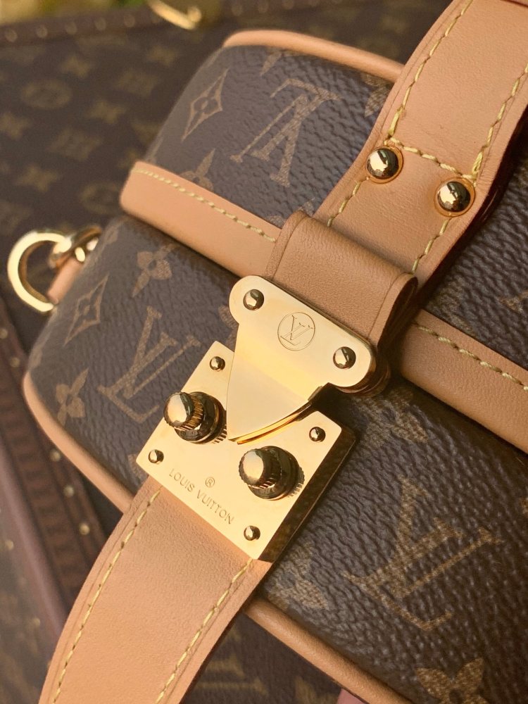 Louis Vuitton PETITE BOITE CHAPEAU M43514 mirror Boutique