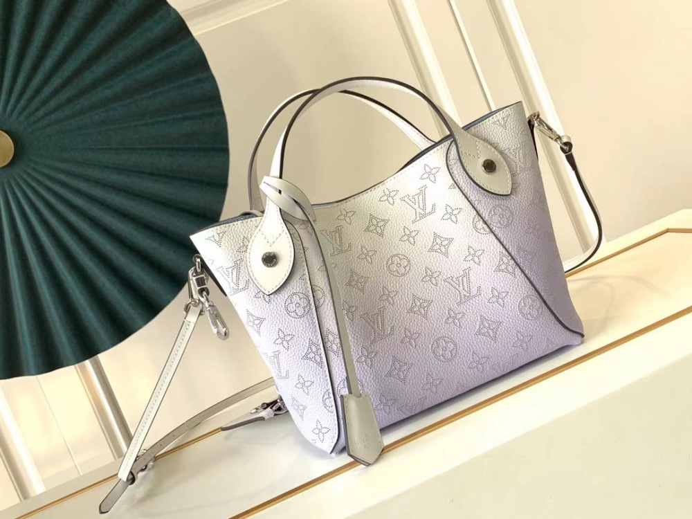 Louis Vuitton HINA  M54353 Mirror boutique