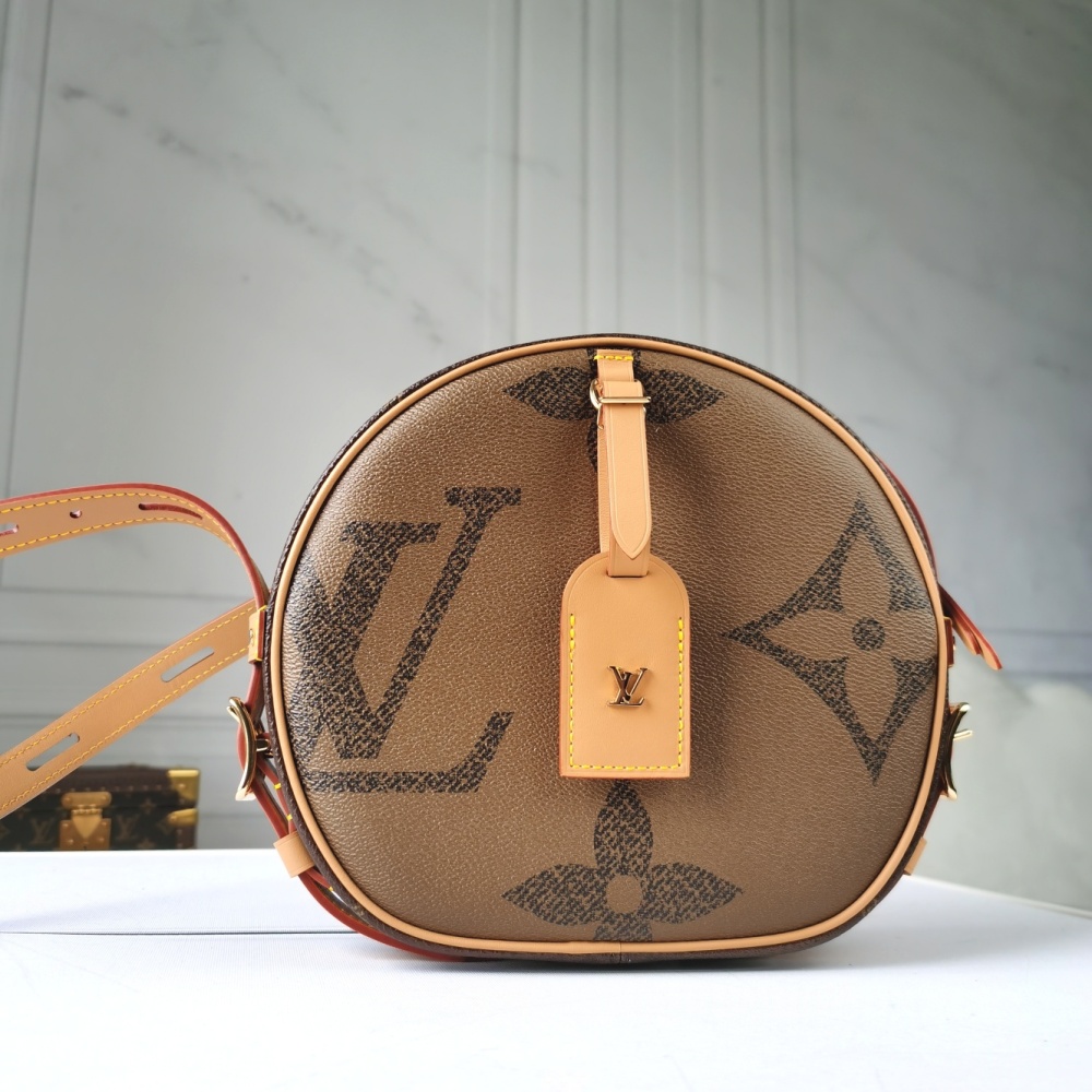 Louis Vuitton BOITE CHAPEAU SOUPLE M52294 mirror Boutique