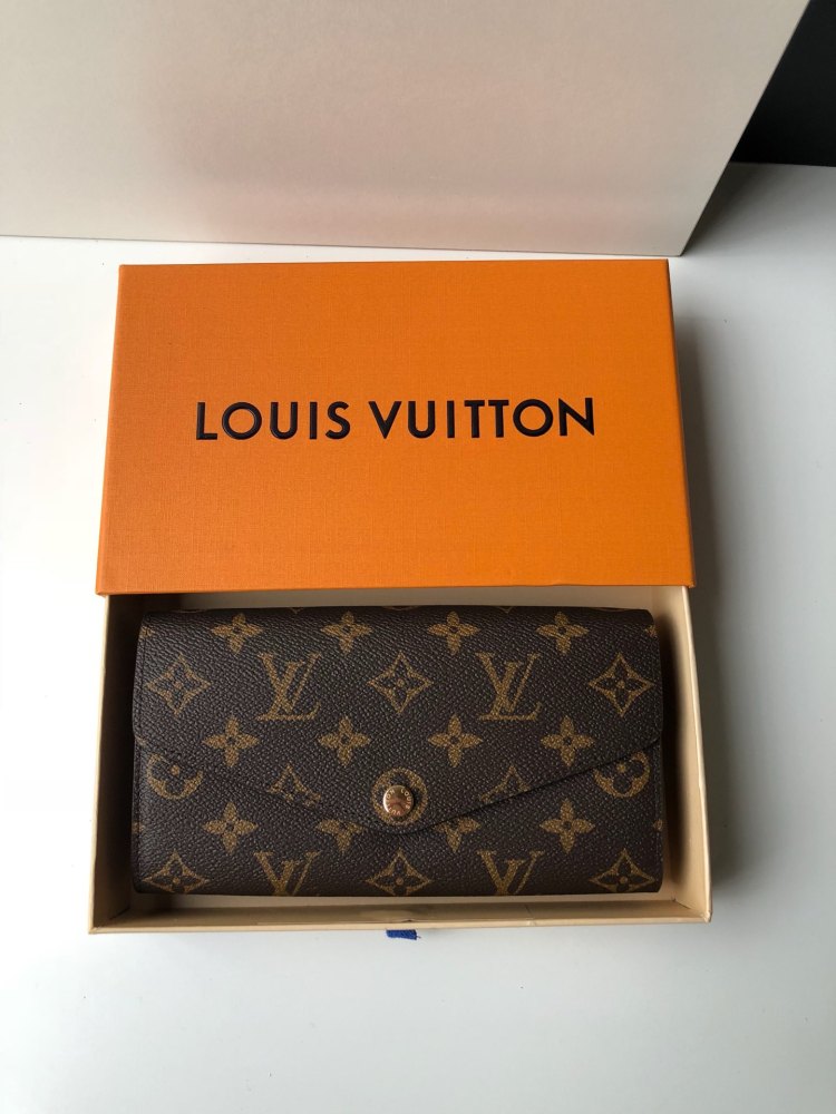 Louis Vuitton Sarah wallet M62234 Mirror boutique