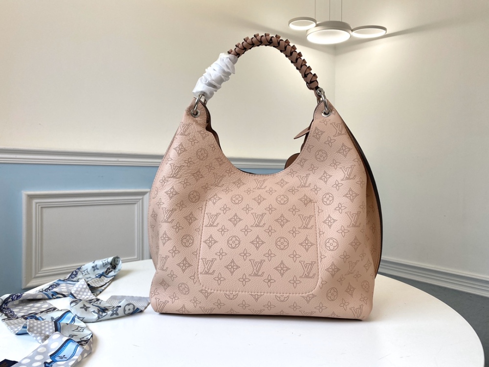 Louis Vuitton Babylone M53188  mirror boutique