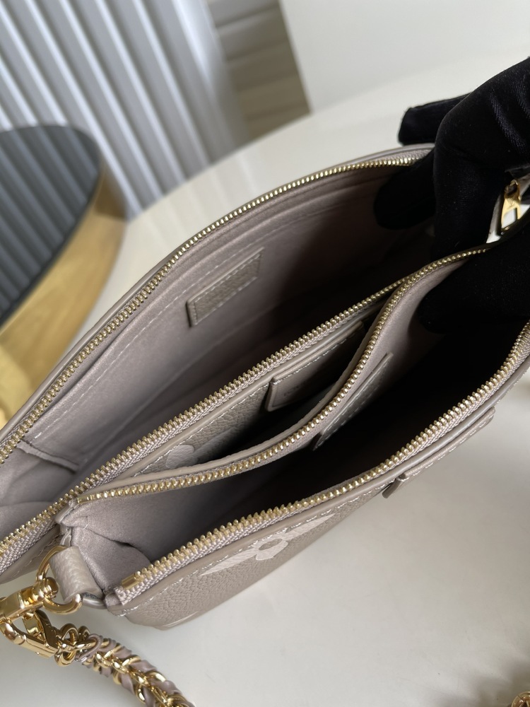 Louis Vuitton Multi Pochette Accessories M45777 Mirror boutique