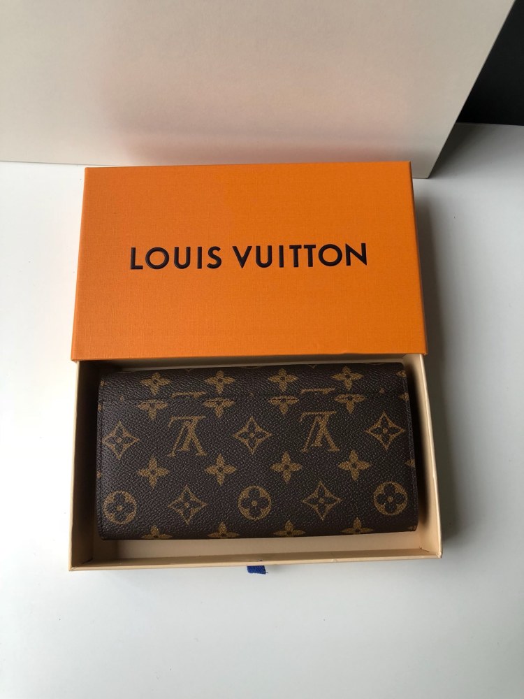 Louis Vuitton Sarah wallet M62234 Mirror boutique