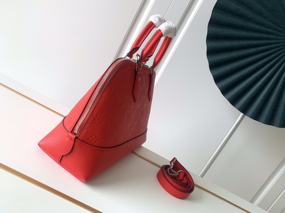 Louis Vuitton NEO ALMA bb M44832 mirror boutique