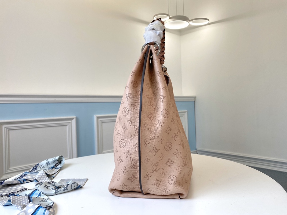 Louis Vuitton Babylone M53188  mirror boutique