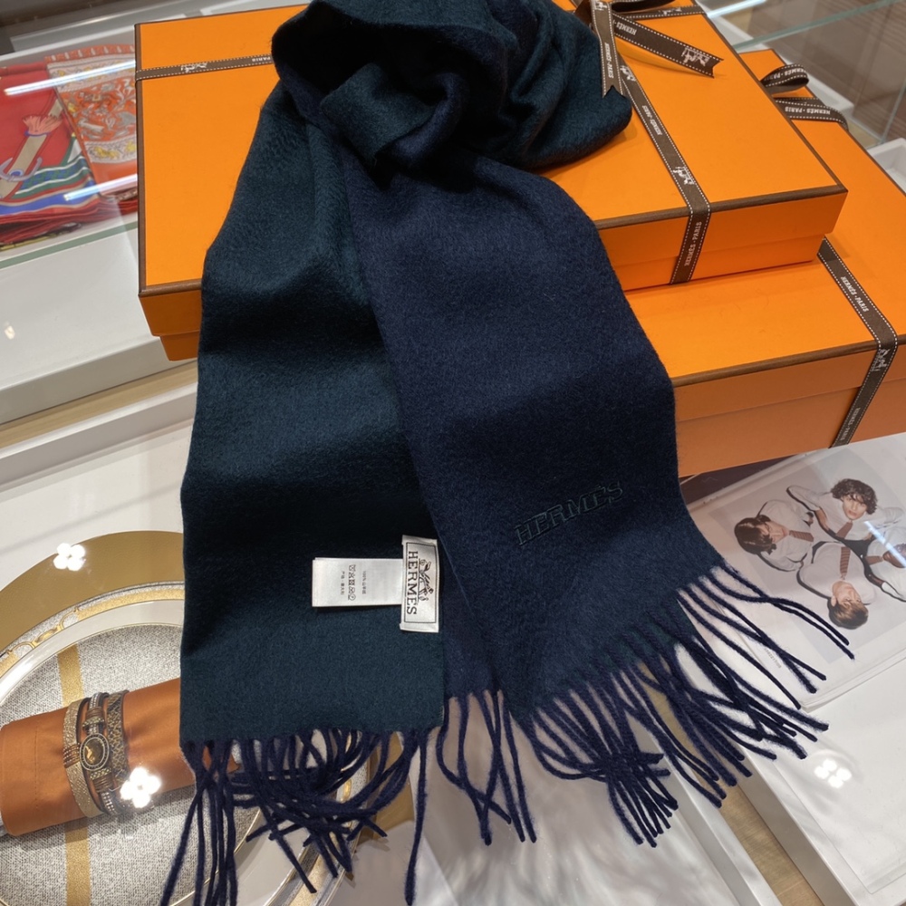 Hermes scarf