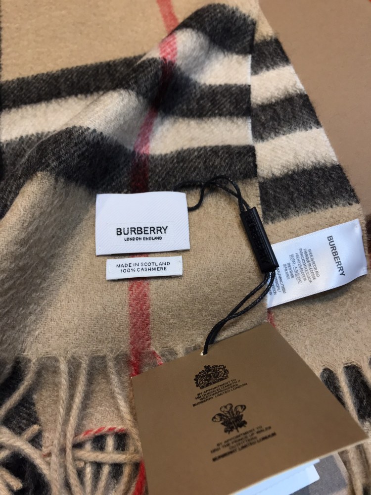 Burberry scarf