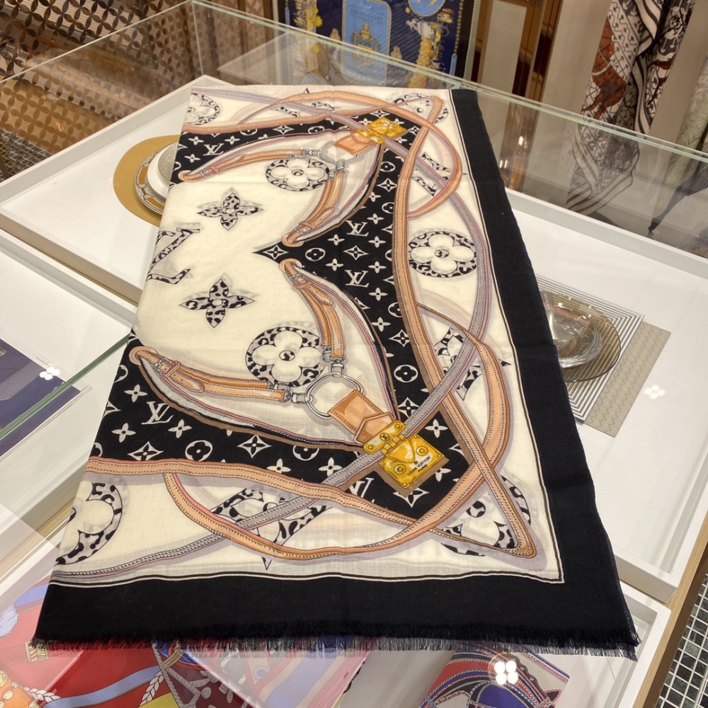 Louis Vuitton scarf