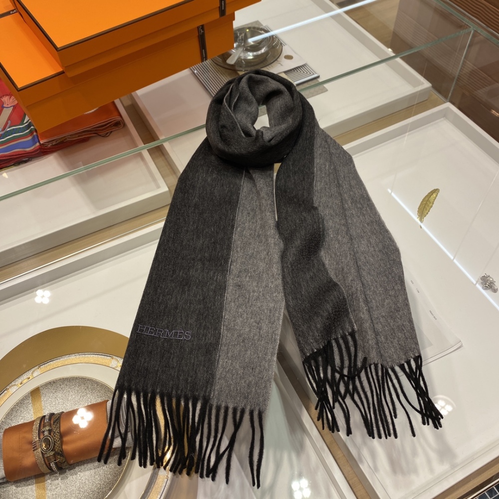 Hermes scarf