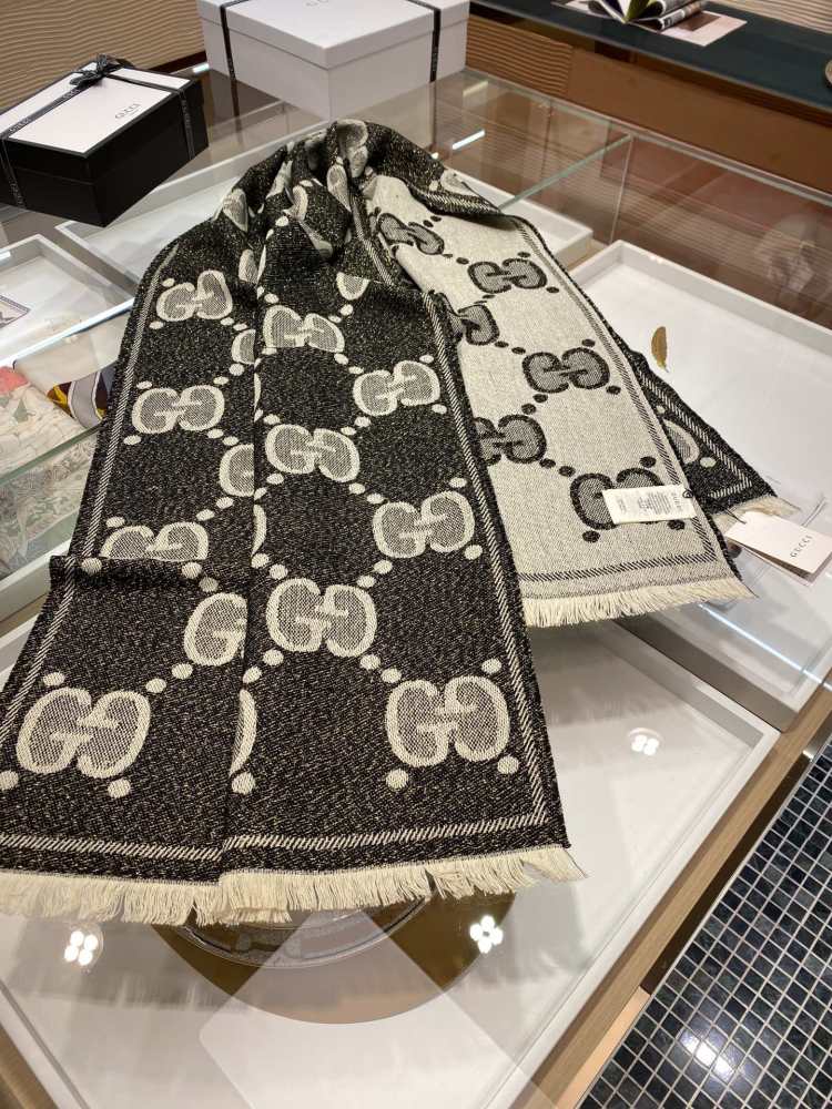 louis vuitton scarf