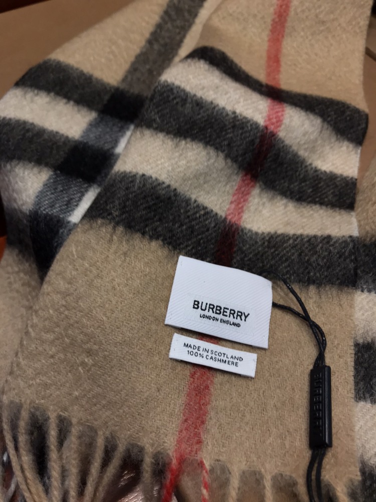 Burberry scarf