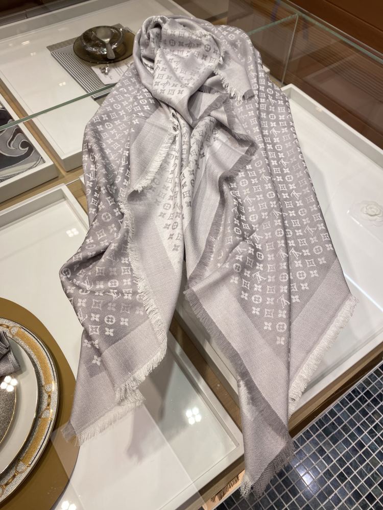 louis vuitton scarf