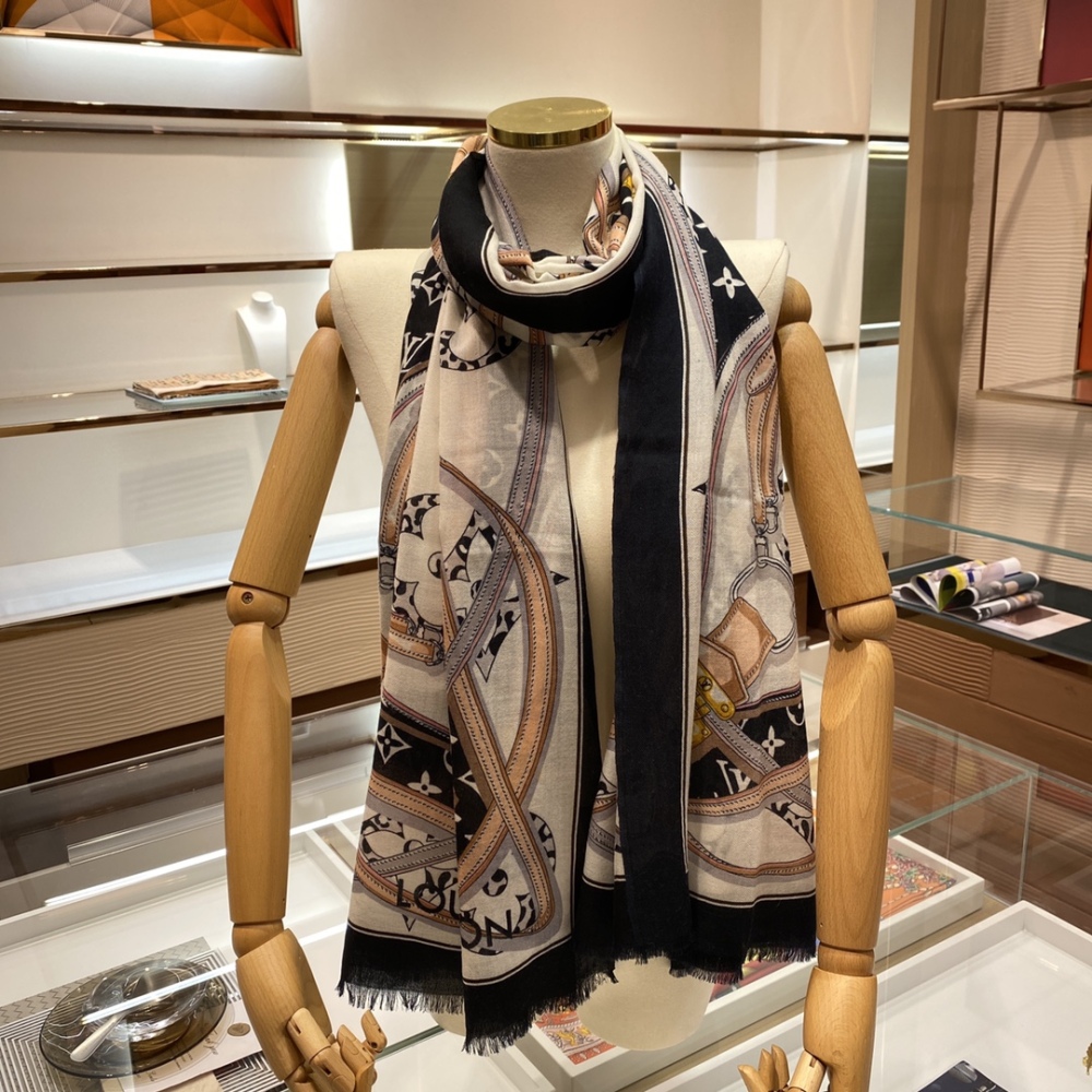 Louis Vuitton scarf
