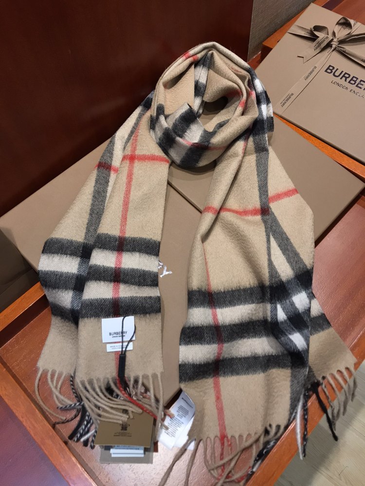 Burberry scarf