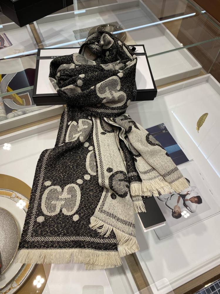 louis vuitton scarf