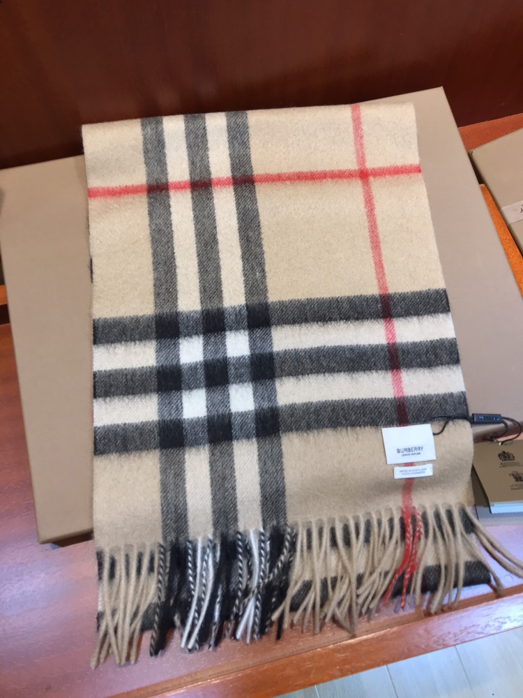 Burberry scarf