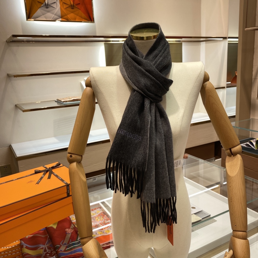 Hermes scarf