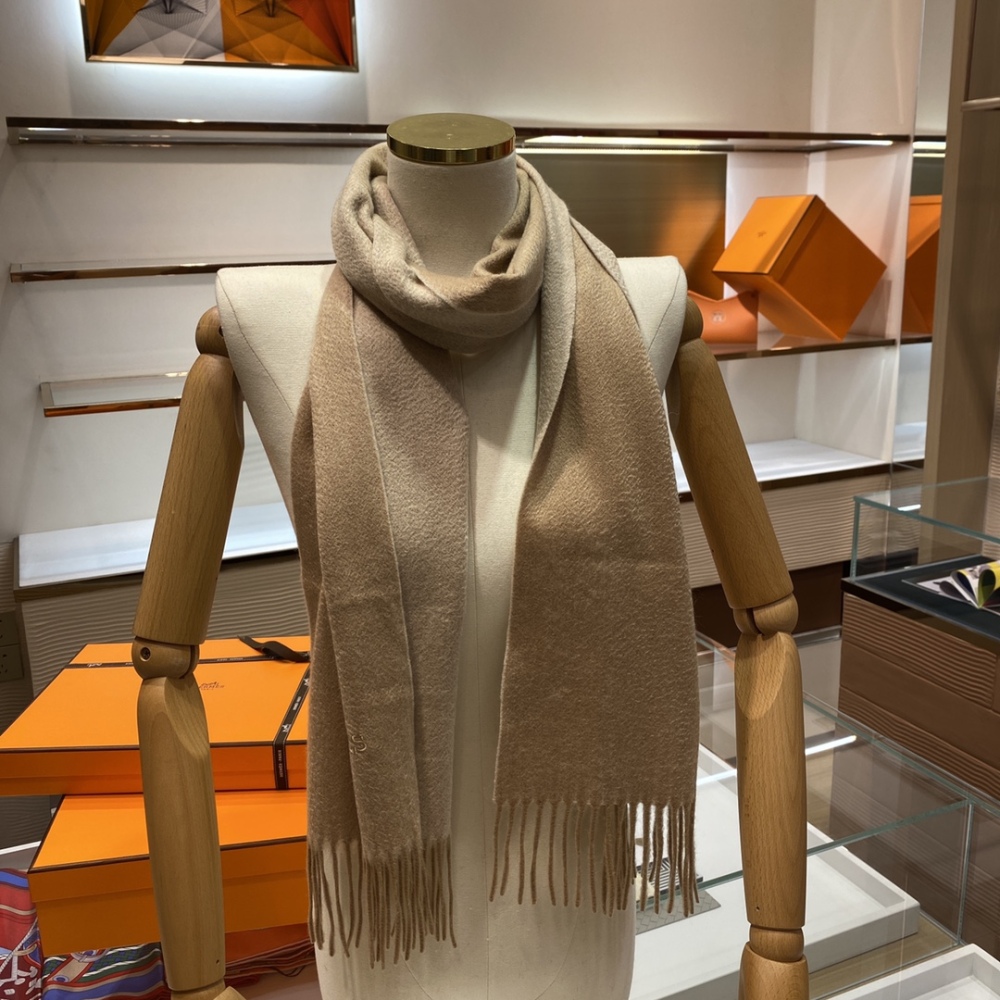 Hermes scarf