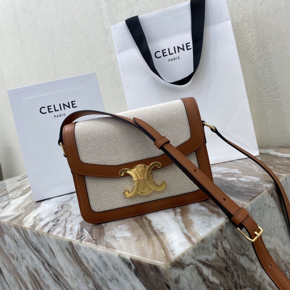 Celine  TEEN TRIOMPHE PM 18cm Mirror Boutique