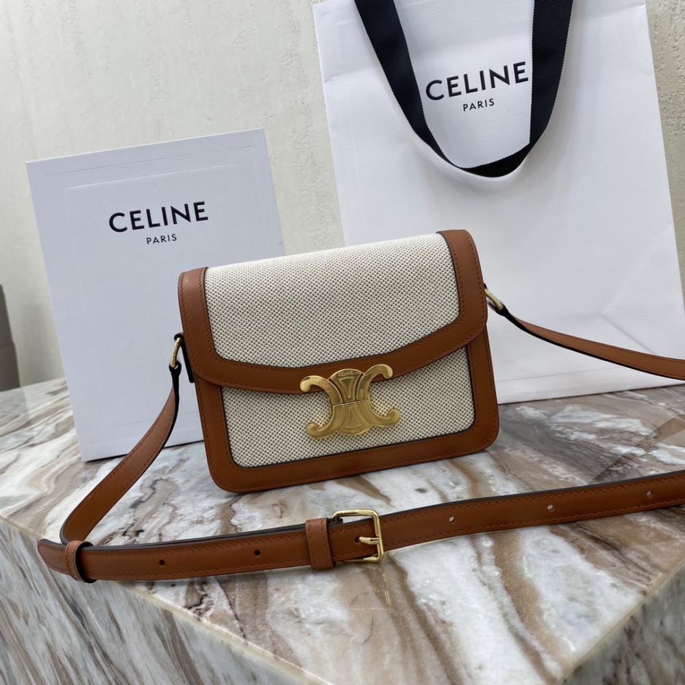 Celine  TEEN TRIOMPHE PM 18cm Mirror Boutique