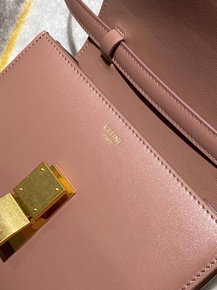 Celine  TEEN TRIOMPHE PM 18cm Mirror Boutique