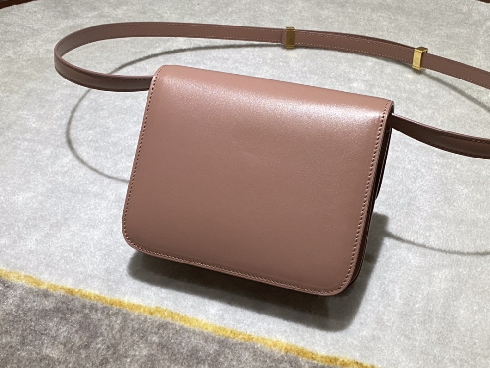 Celine  TEEN TRIOMPHE PM 18cm Mirror Boutique