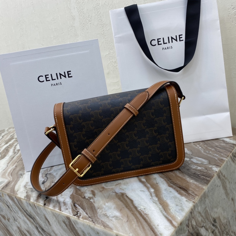 Celine TRIOMPHE MM 22cm Mirror Boutique