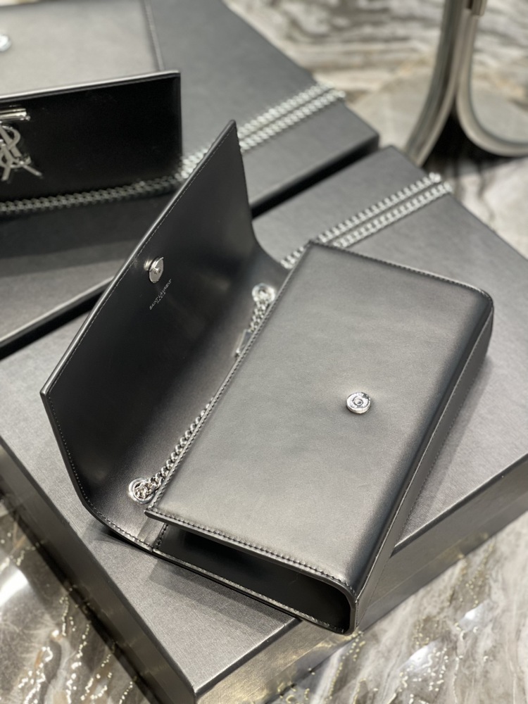 Saint Laurent Kate 24cm 364021 handbag Mirror Boutique