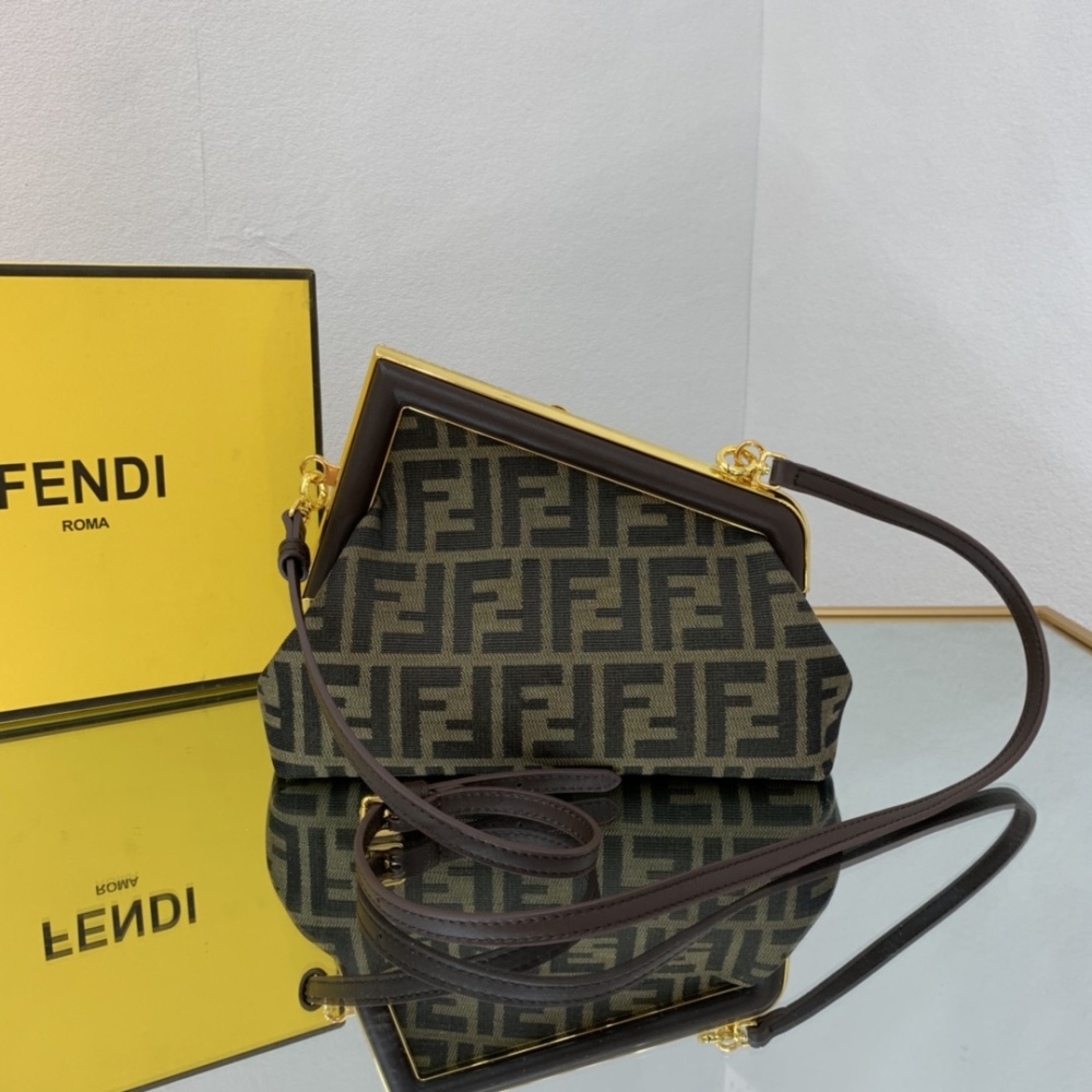 Fendi first 56829 Mirror Boutique