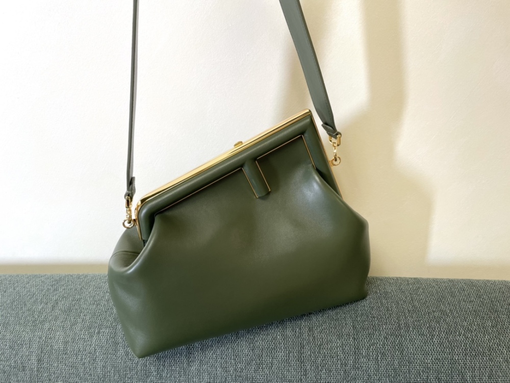 Fendi first GM 80018 Mirror Boutique
