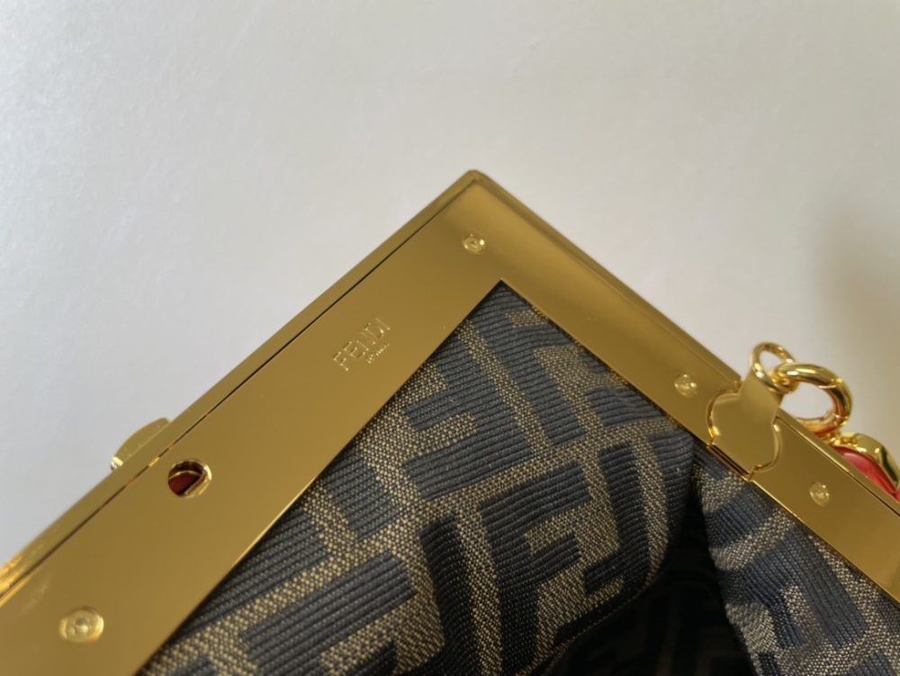 Fendi first GM 80018 Mirror Boutique