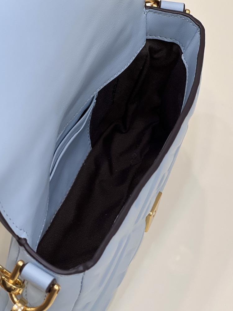 Fendi Flip baguette 0191S Mirror Boutique
