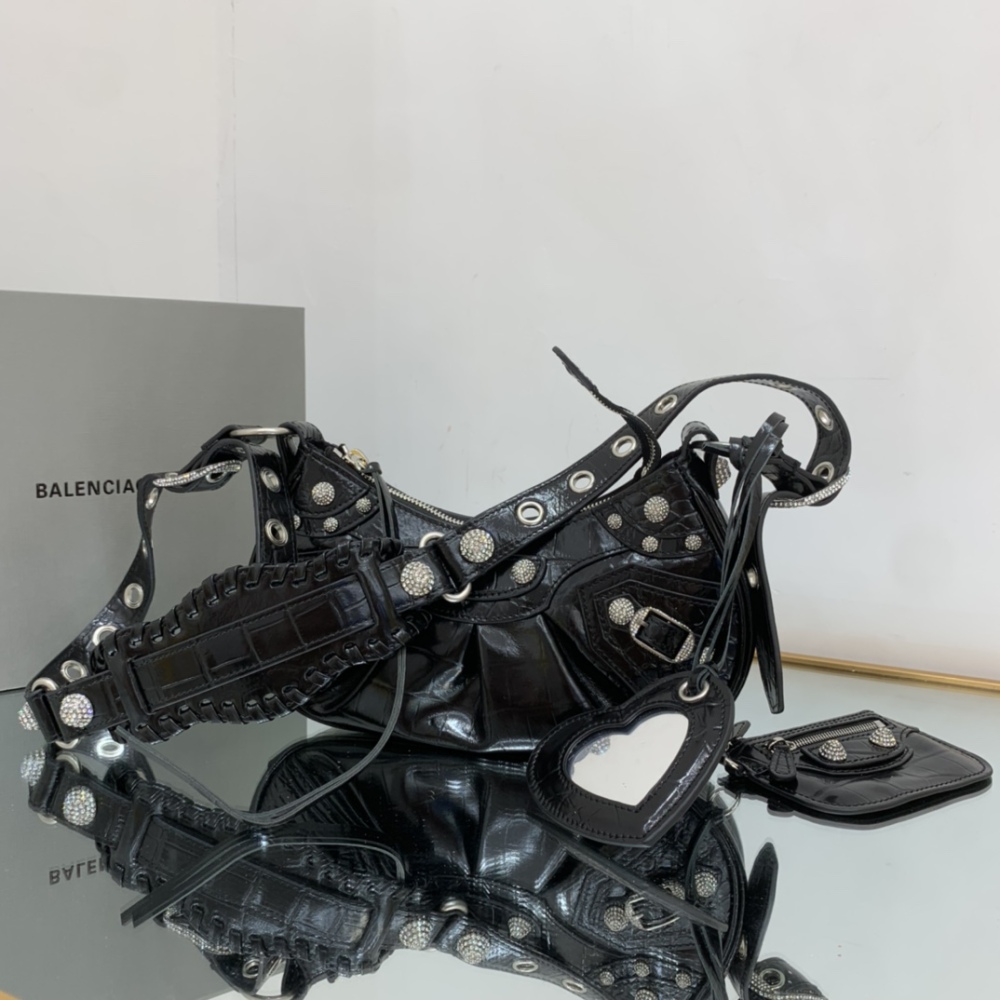Balenciaga Le Cagole MM 25cm  671409 Mirror Boutique