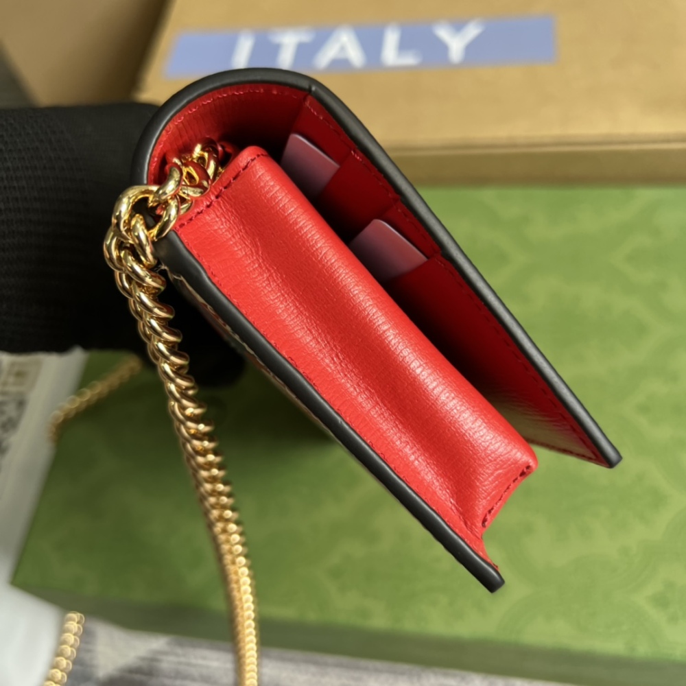 Gucci Saddle Bag WOC 621892 Mirror Boutique