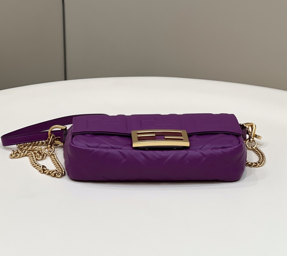 Fendi Flip baguette 0191S Mirror Boutique
