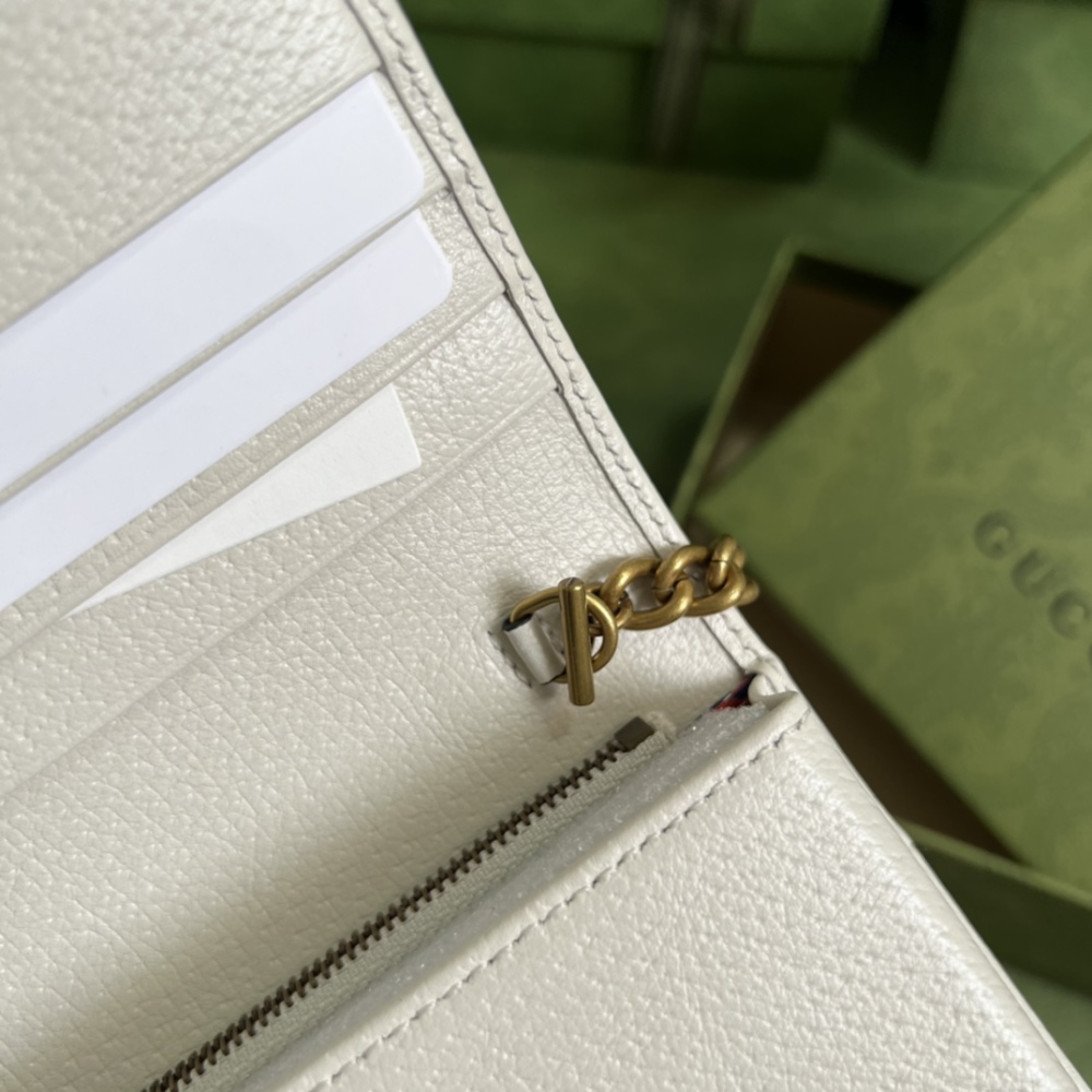 Gucci Saddle Bag WOC 621892 Mirror Boutique