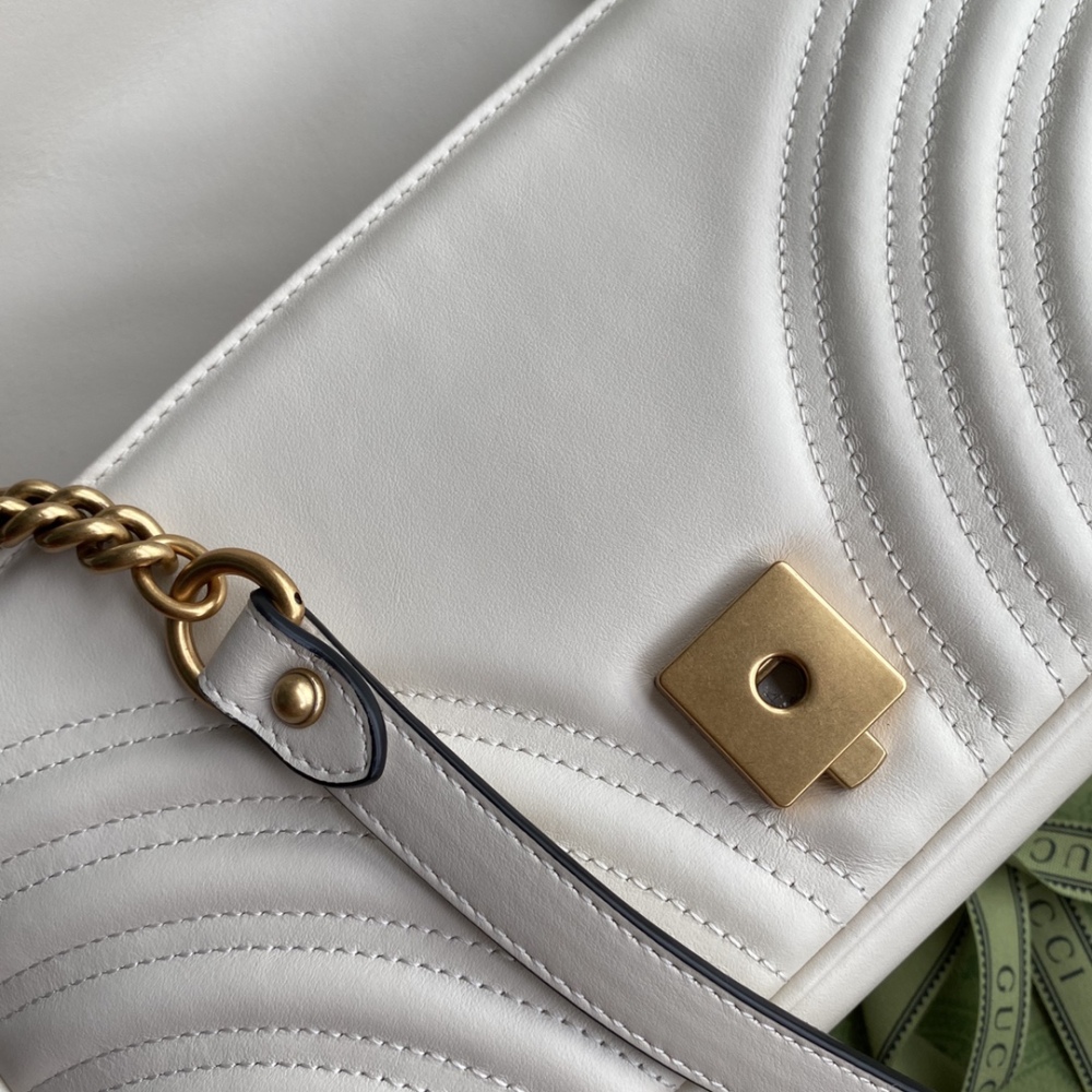 Gucci  GG Marmont 443497 Mirror Boutique