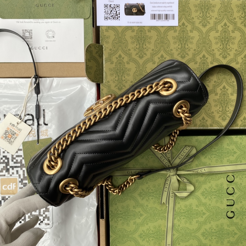 Gucci  GG Marmont 443497 Mirror Boutique