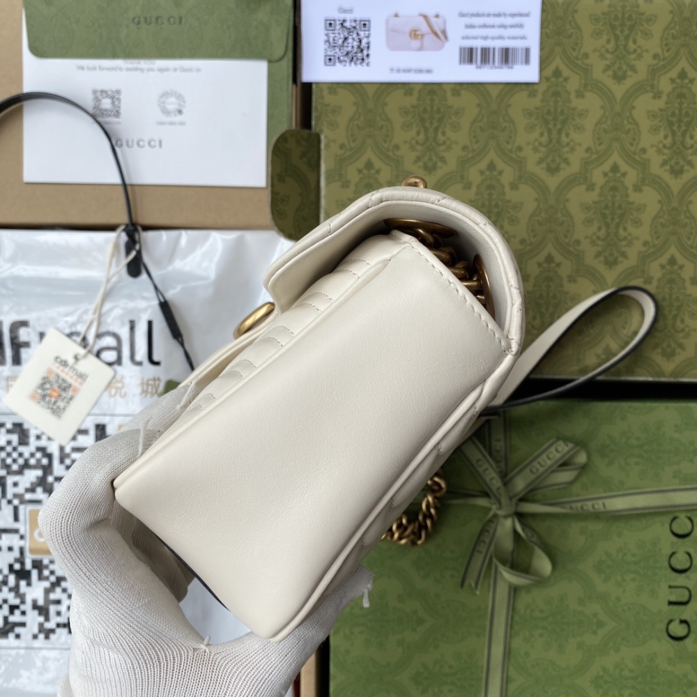 Gucci  GG Marmont 443497 Mirror Boutique