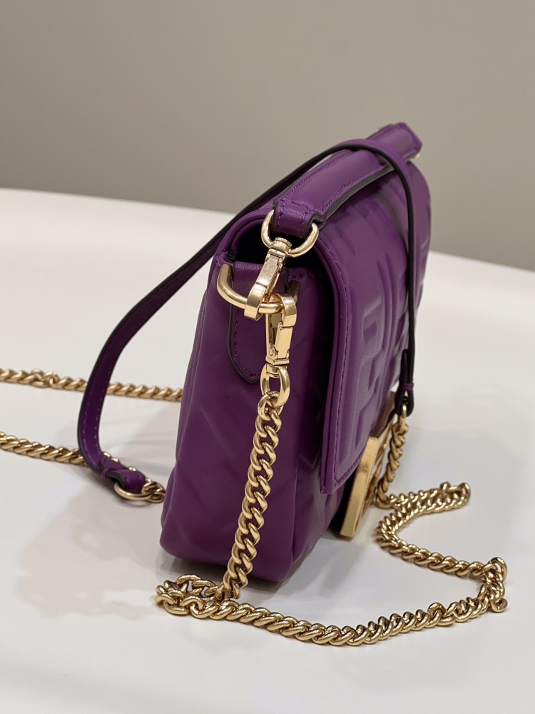 Fendi Flip baguette 0191S Mirror Boutique