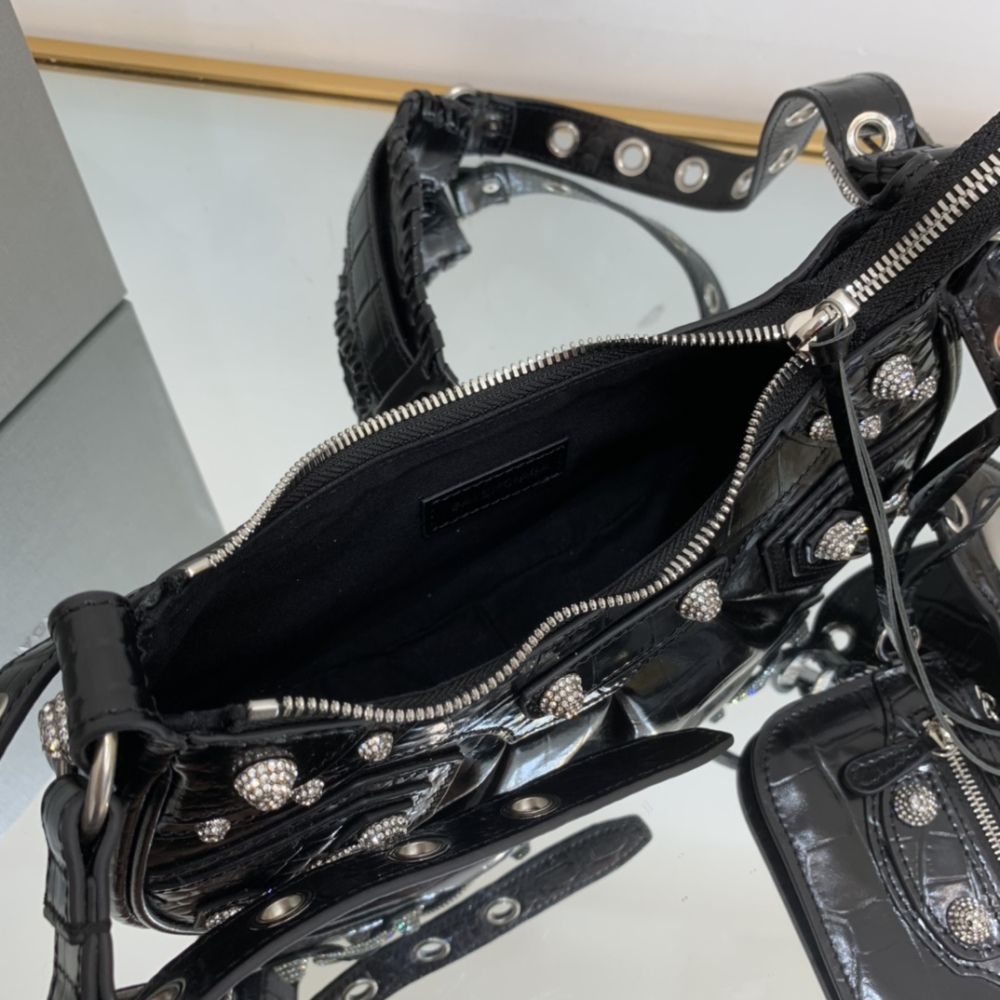 Balenciaga Le Cagole MM 25cm  671409 Mirror Boutique