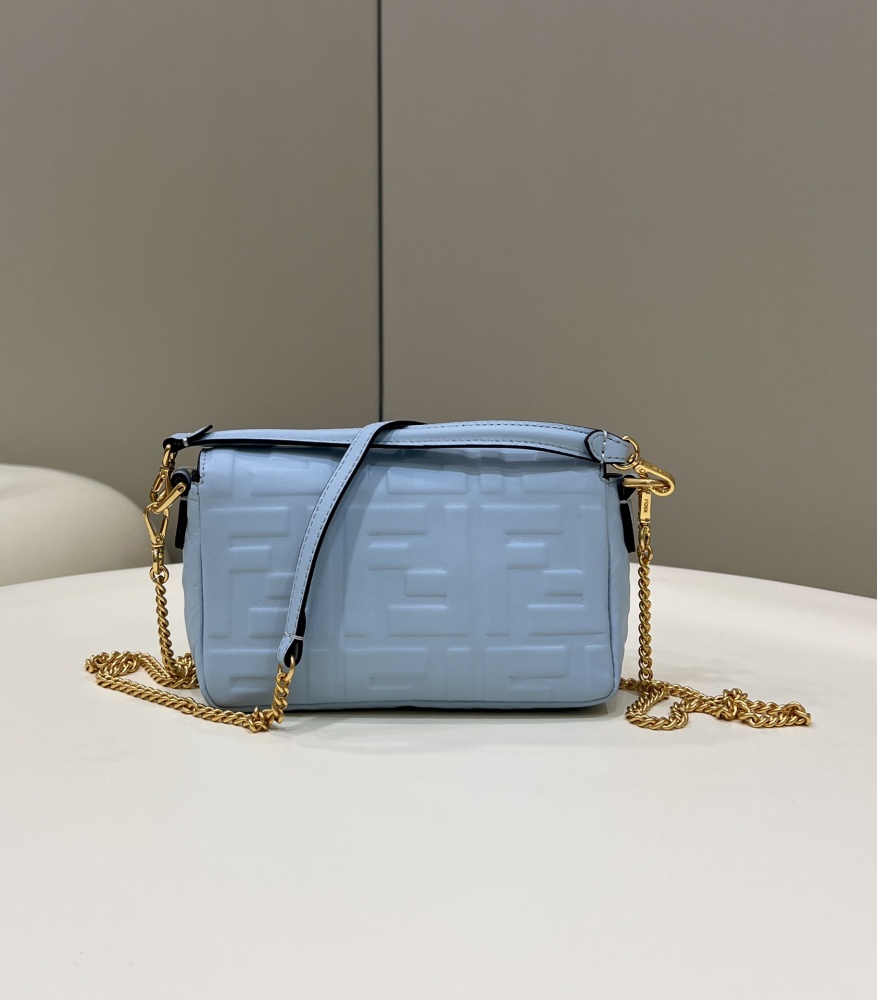 Fendi Flip baguette 0191S Mirror Boutique