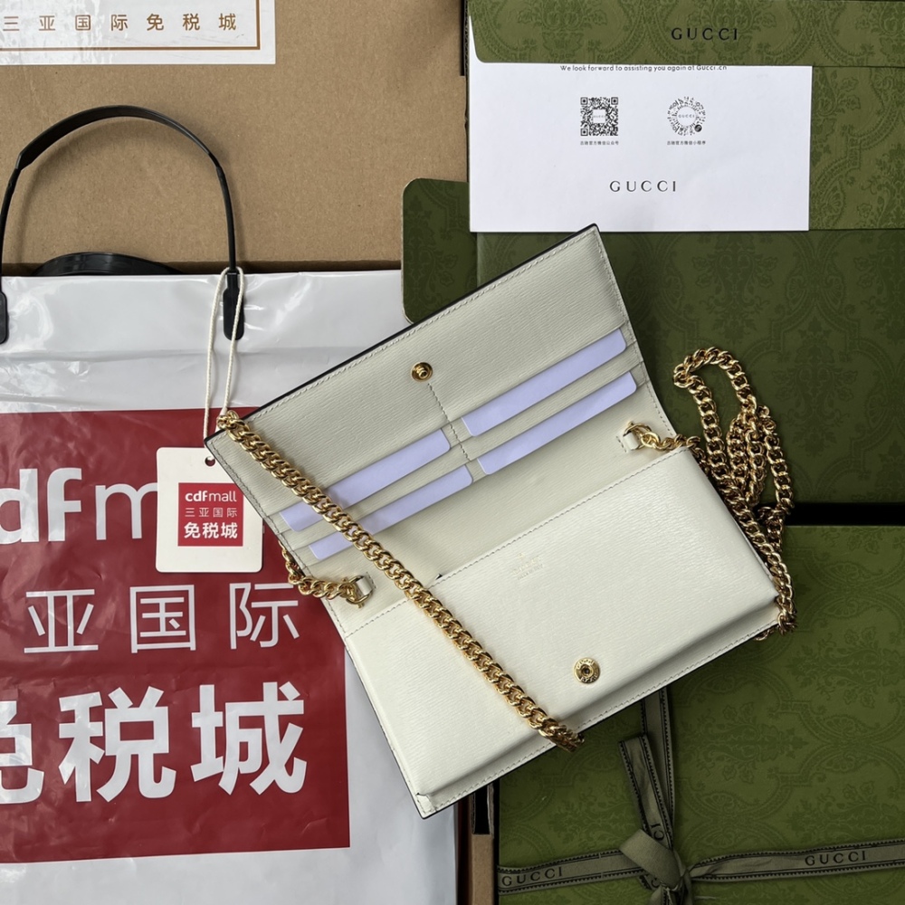 Gucci Saddle Bag WOC 621892 Mirror Boutique