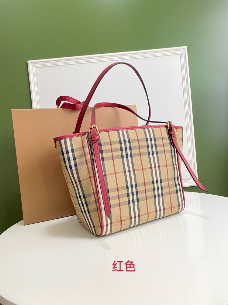 Burberry Shopping Bag 8812 Mirror Boutique