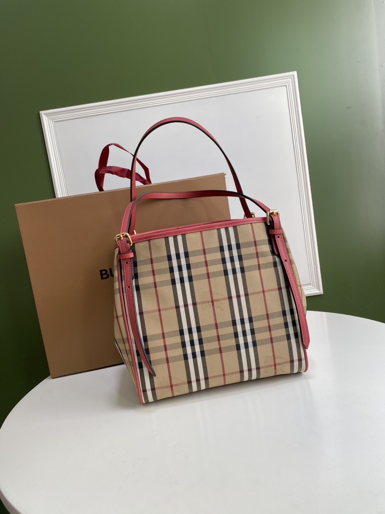 Burberry Shopping Bag 8812 Mirror Boutique