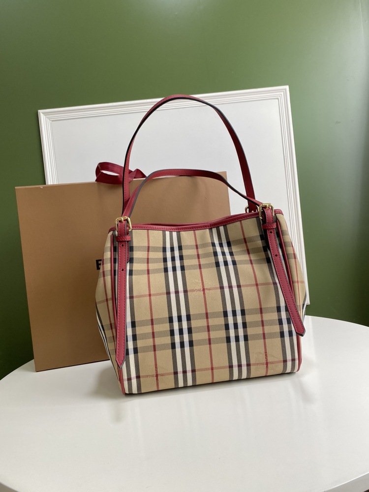Burberry Shopping Bag 8812 Mirror Boutique