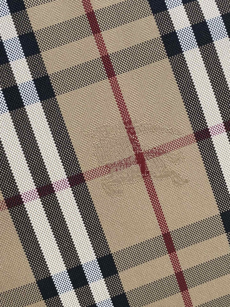 Burberry Shopping Bag 8812 Mirror Boutique