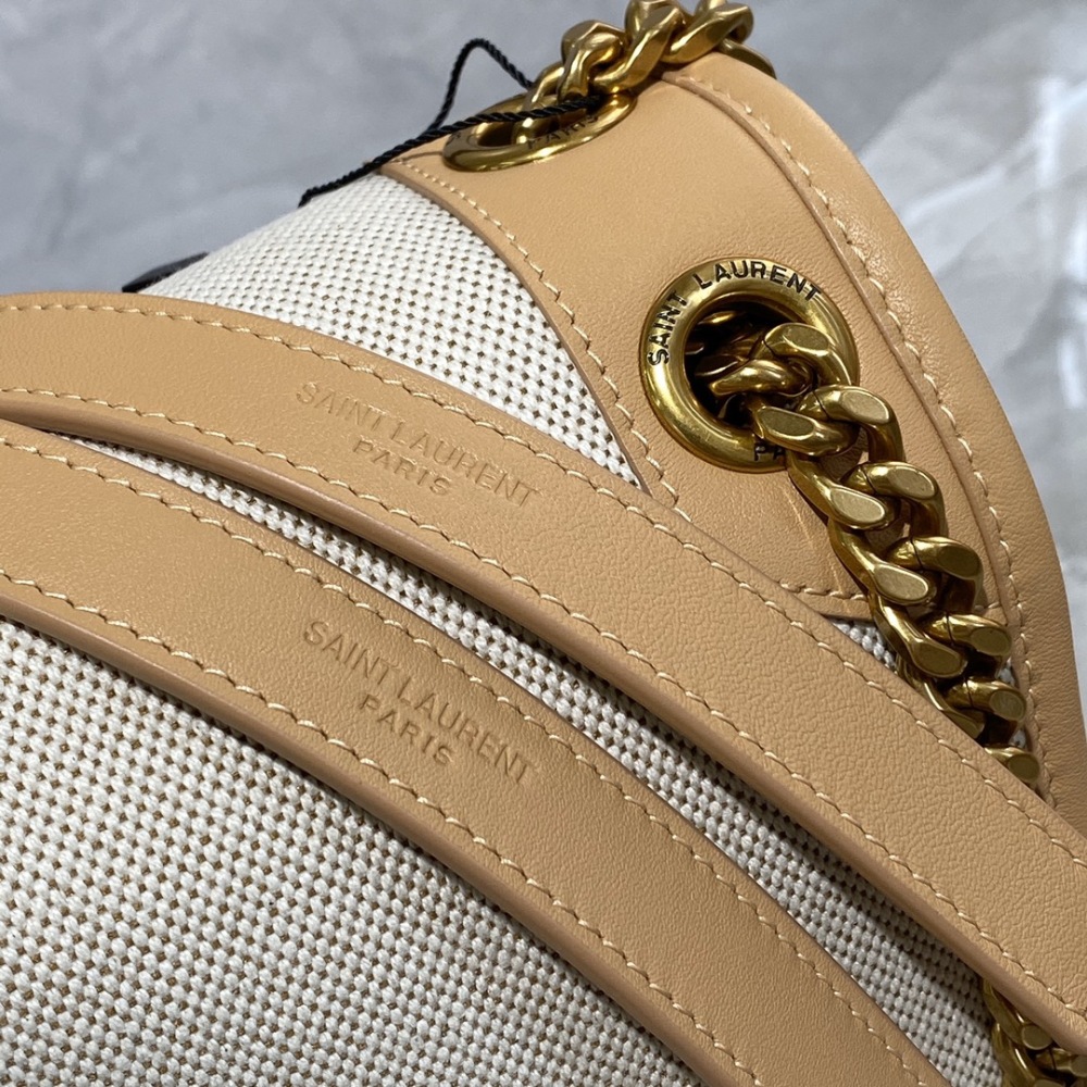 Saint Laurent Niki 498894 Mirror Boutique
