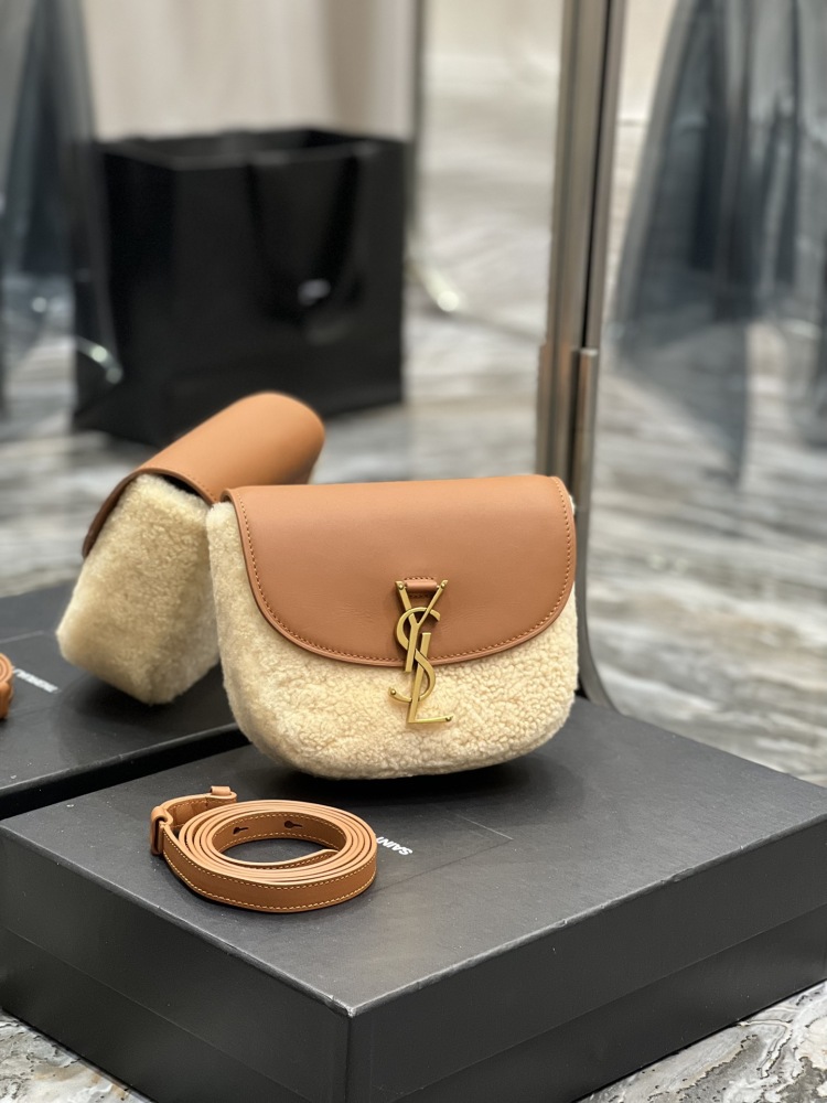 Saint Laurent 𝑲𝒂𝒊𝒂  619740 Mirror Boutique