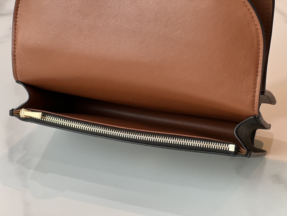 CELINE WOC mirror boutique